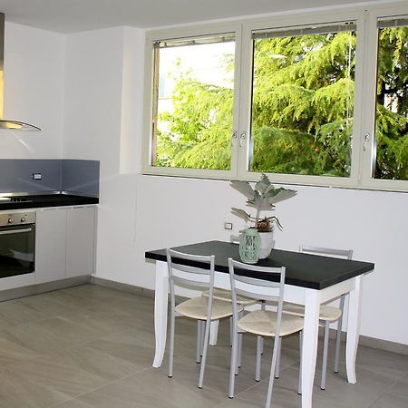 Ferienwohnung Gilda E Vesuvio Bergamo Zimmer foto
