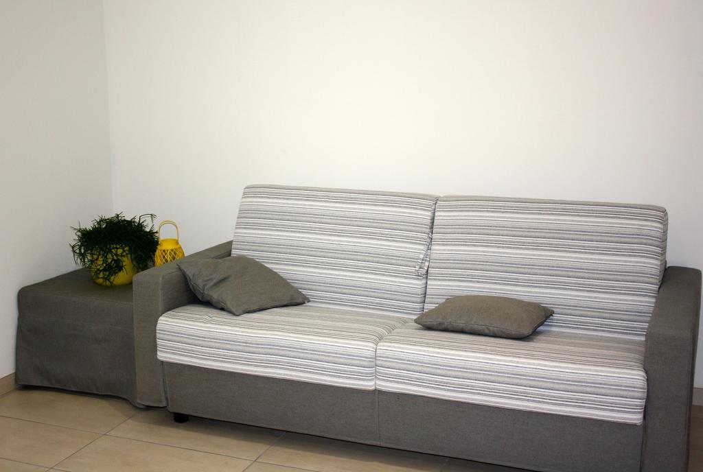 Ferienwohnung Gilda E Vesuvio Bergamo Zimmer foto
